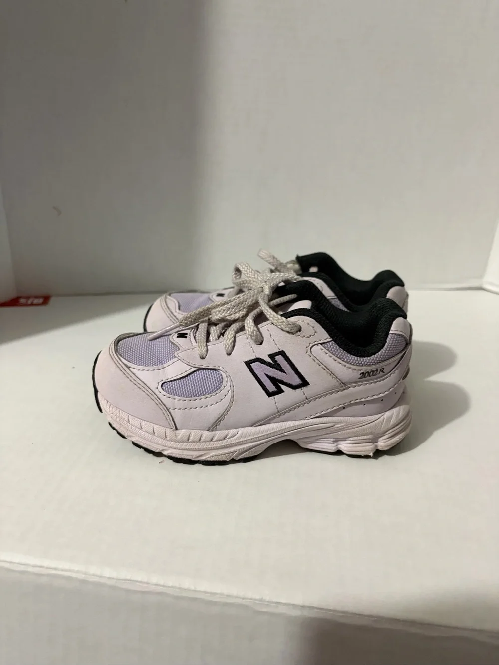 New Balance 2002R Toddler Sneakers Size 9 Light Purple Black